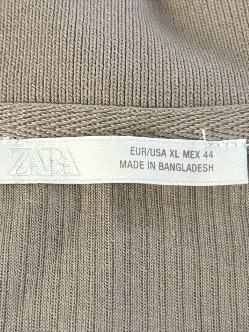 Zara Polo Ribbed Knit Short Sleeve V-Neck Casual Modern Shirt Size XL
